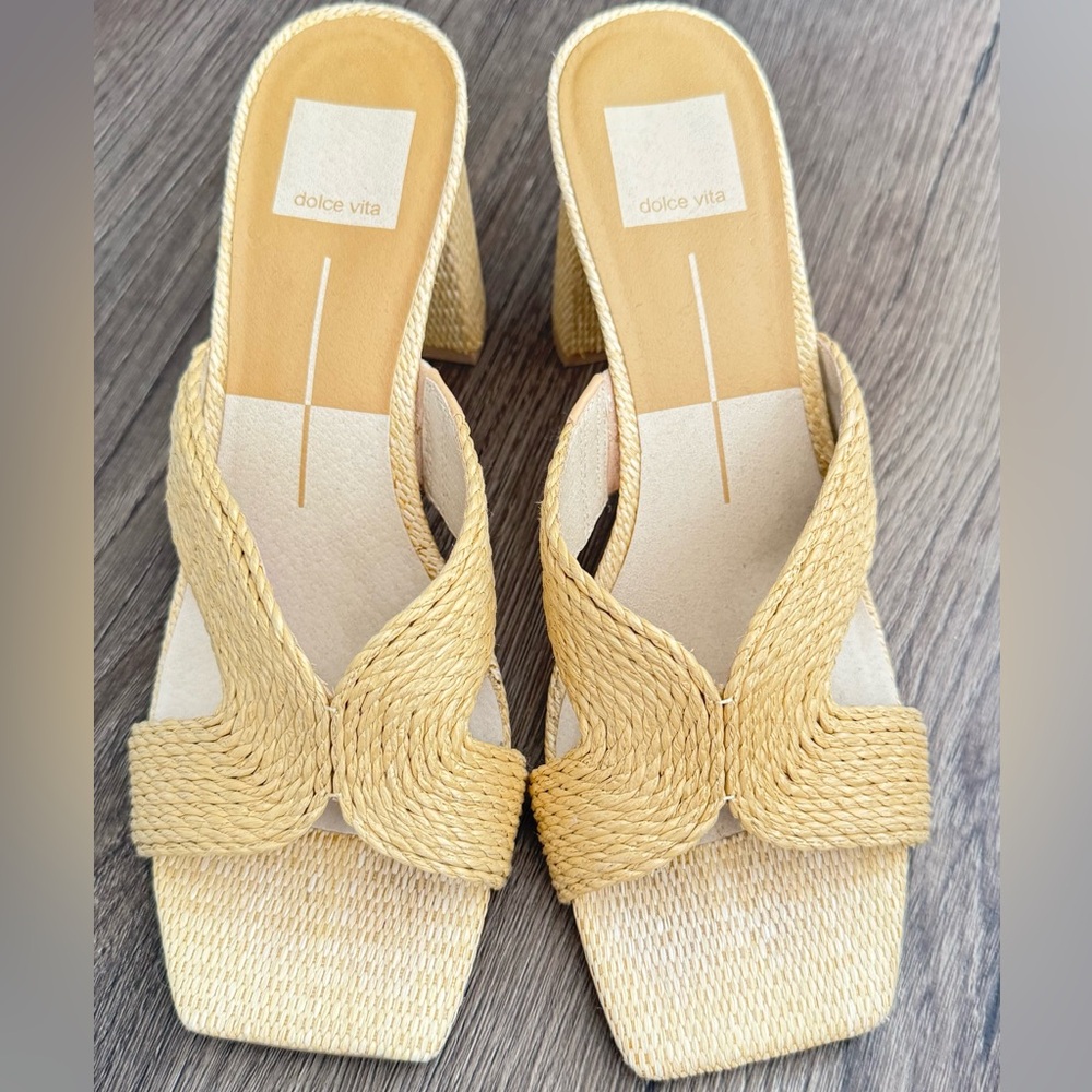 Dolce Vita Women's Cream and Tan Woven Mules